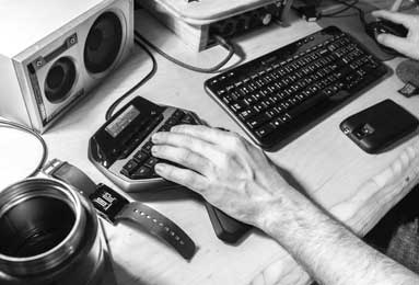 曼城4连胜狂飙！门神救险+新援绝杀，谁能挡蓝月亮？