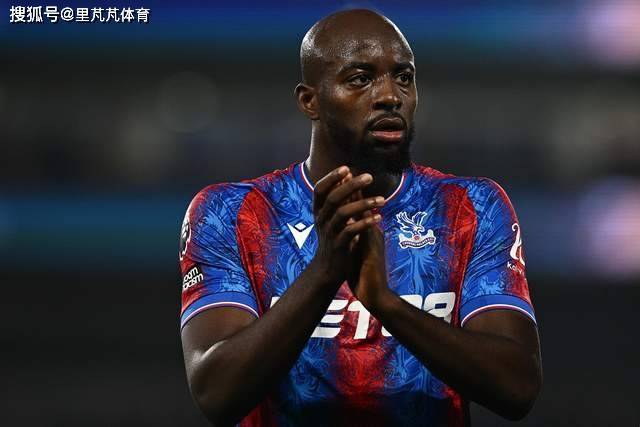 一日意甲动向：米兰开高价买新射手，国米转会窗截止日有压哨操作